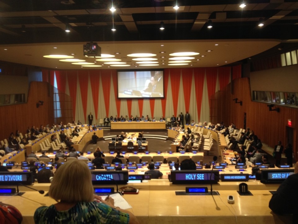 Diskuterer gjeld og skatt i New York